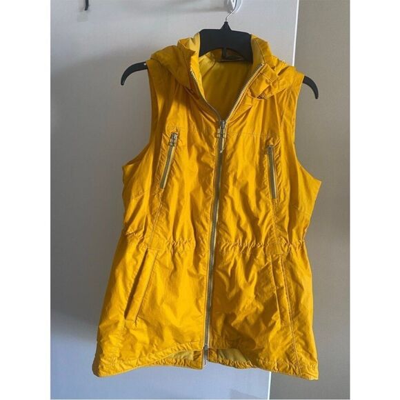 ATHLETA ROCKVIEW VEST SIZE MEDIUM - Picture 5 of 10